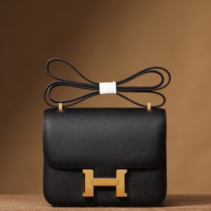 HERMES Constance Slim シルバーバックル エプソムレザー 財布 ハンドバッグ ショルダーバッグ 通常サイズ レディース