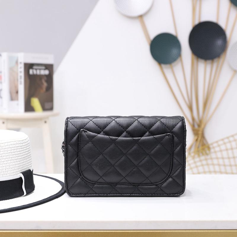 CHANEL(シャネル) クラシック チェーンウォレット 2色 - 画像 (6)