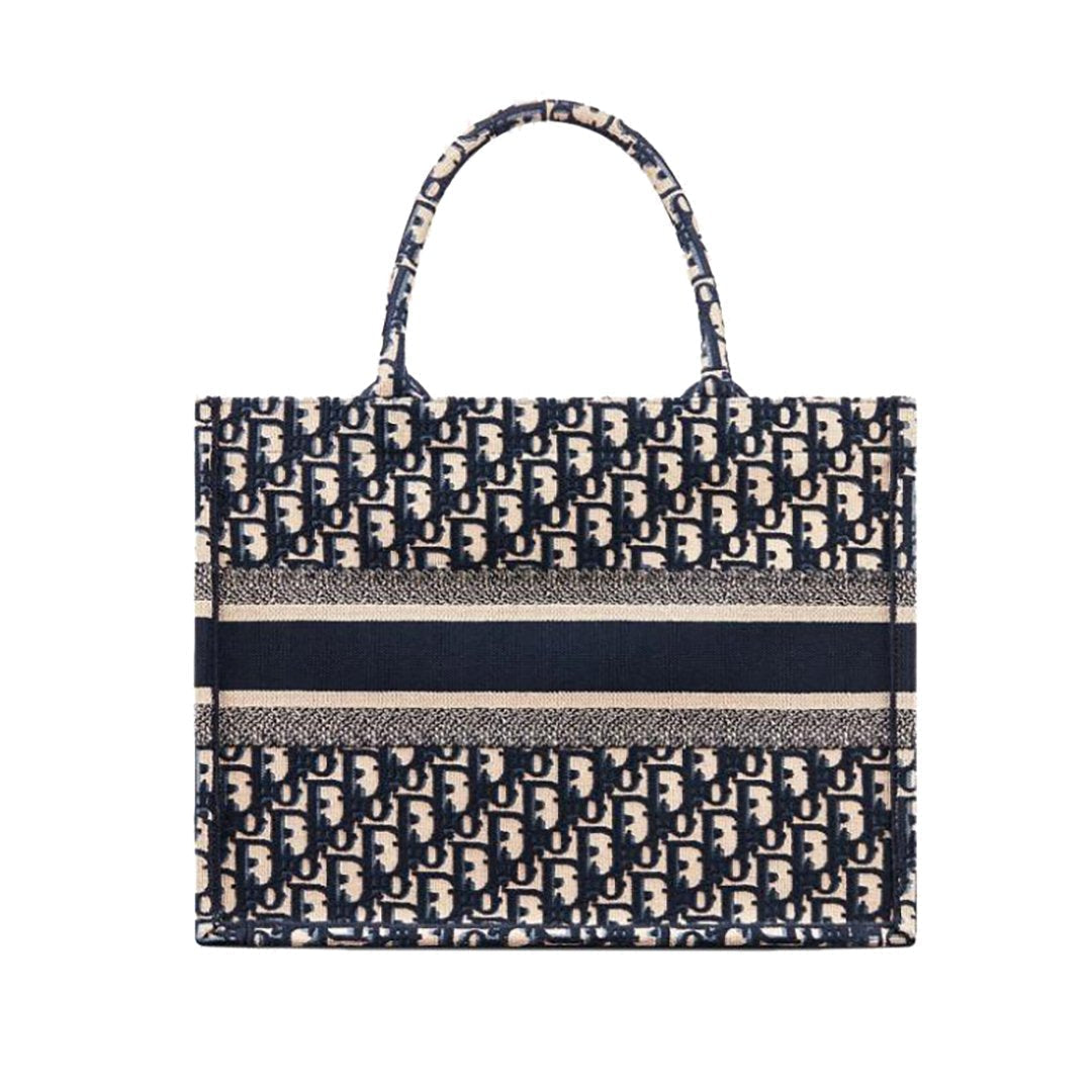 🔥限定30個!売り切れ次第終わり!【DIOR |公式サイトは正規品】🔥VERY(ヴェリイ)雑誌掲載💓滝沢眞規子愛用★新作BOOK TOTE BAG - 画像 (5)