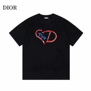 【DIOR 公式旗艦店】ディオール Tシャツ ご好評に付き再入荷!半袖Tシャツ