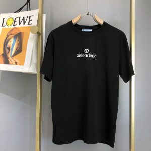 【BALENCIAGA】（バレンシアガ ）半袖 ご好評に付き再入荷！半袖Tシャツ