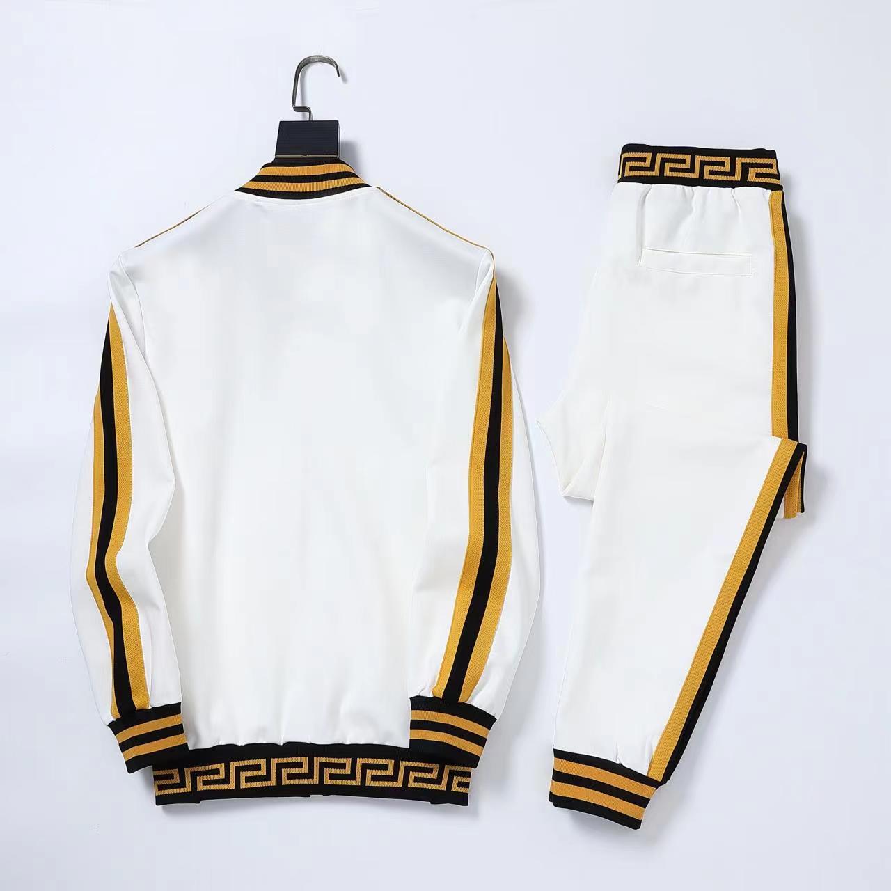 【VERSACE公式旗艦店】ご好評に付き再入荷! - 画像 (11)