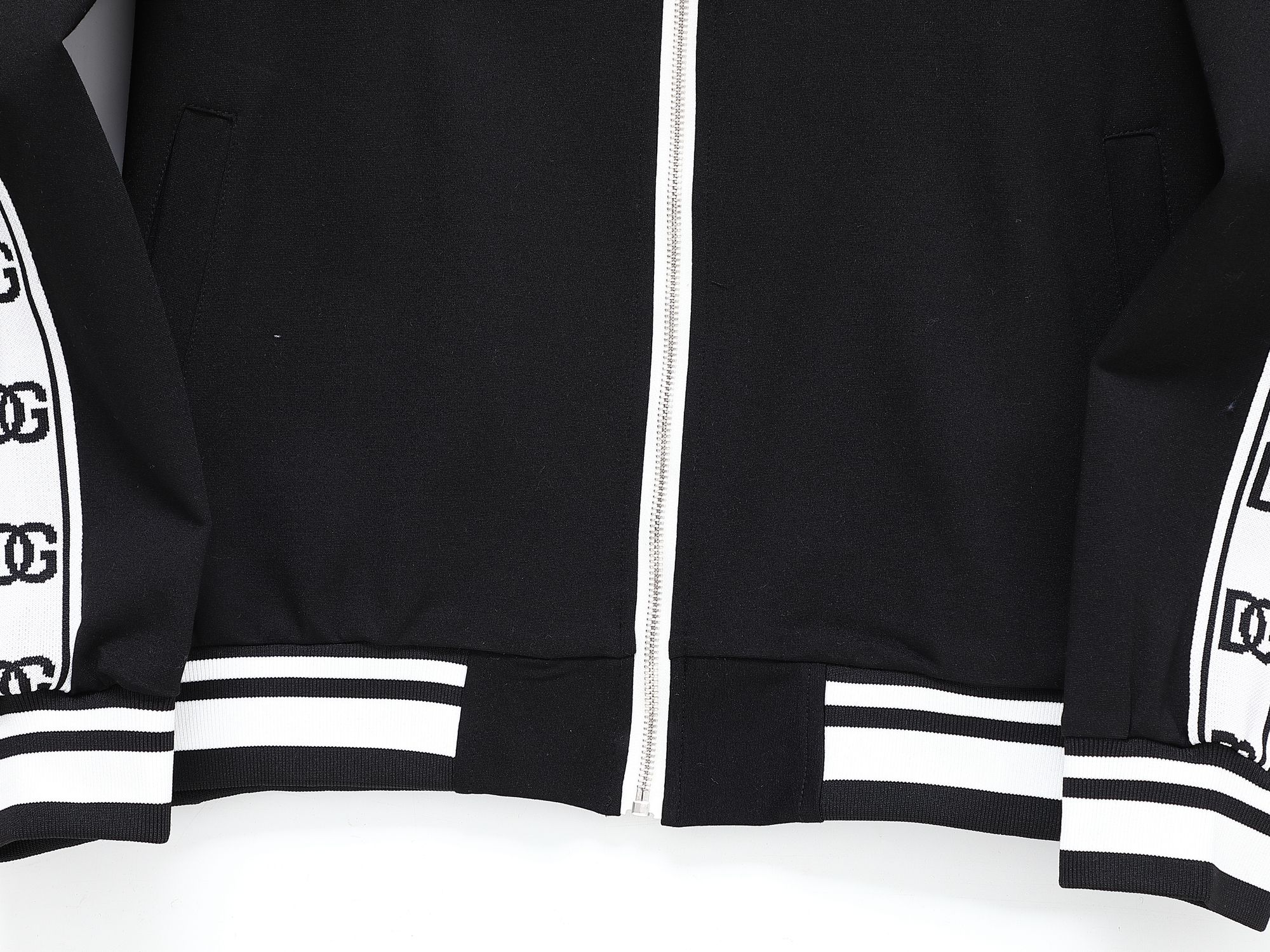 【Dolce&Gabbana公式旗艦店】ご好評に付き再入荷! - 画像 (5)