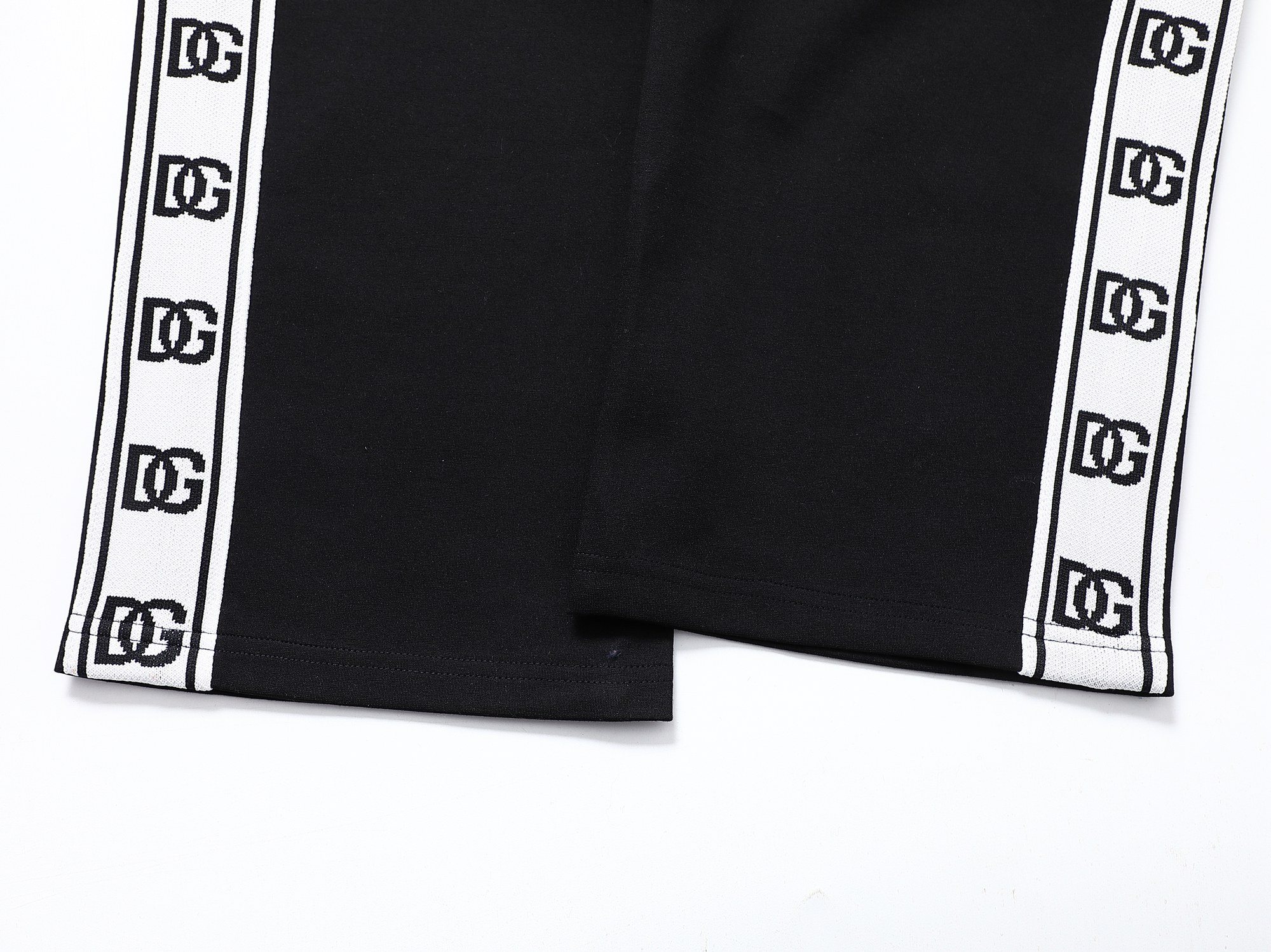 【Dolce&Gabbana公式旗艦店】ご好評に付き再入荷! - 画像 (9)