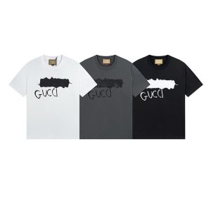 【Gucci 】(グッチ)男女兼用、ご好評に付き再入荷!Tシャツ
