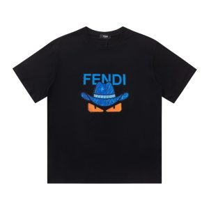【FENDI公式旗艦店】 Tシャツ ご好評に付き再入荷!半袖Tシャツ