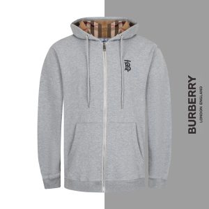 【 Burberry 旗艦店】ご好評に付き再入荷！！