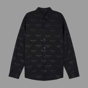 【PRADA公式旗艦店】好評に付き再入荷！！