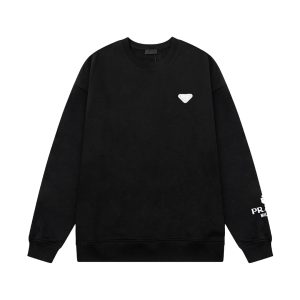 【PRADA公式旗艦店】ご好評に付き再入荷！！