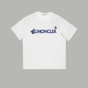 【Moncler 】(モンクレール)男女兼用、ご好評に付き再入荷!半袖Tシャツ