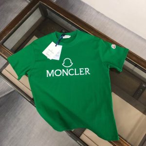【Moncler 】(モンクレール)男女兼用、ご好評に付き再入荷!半袖Tシャツ