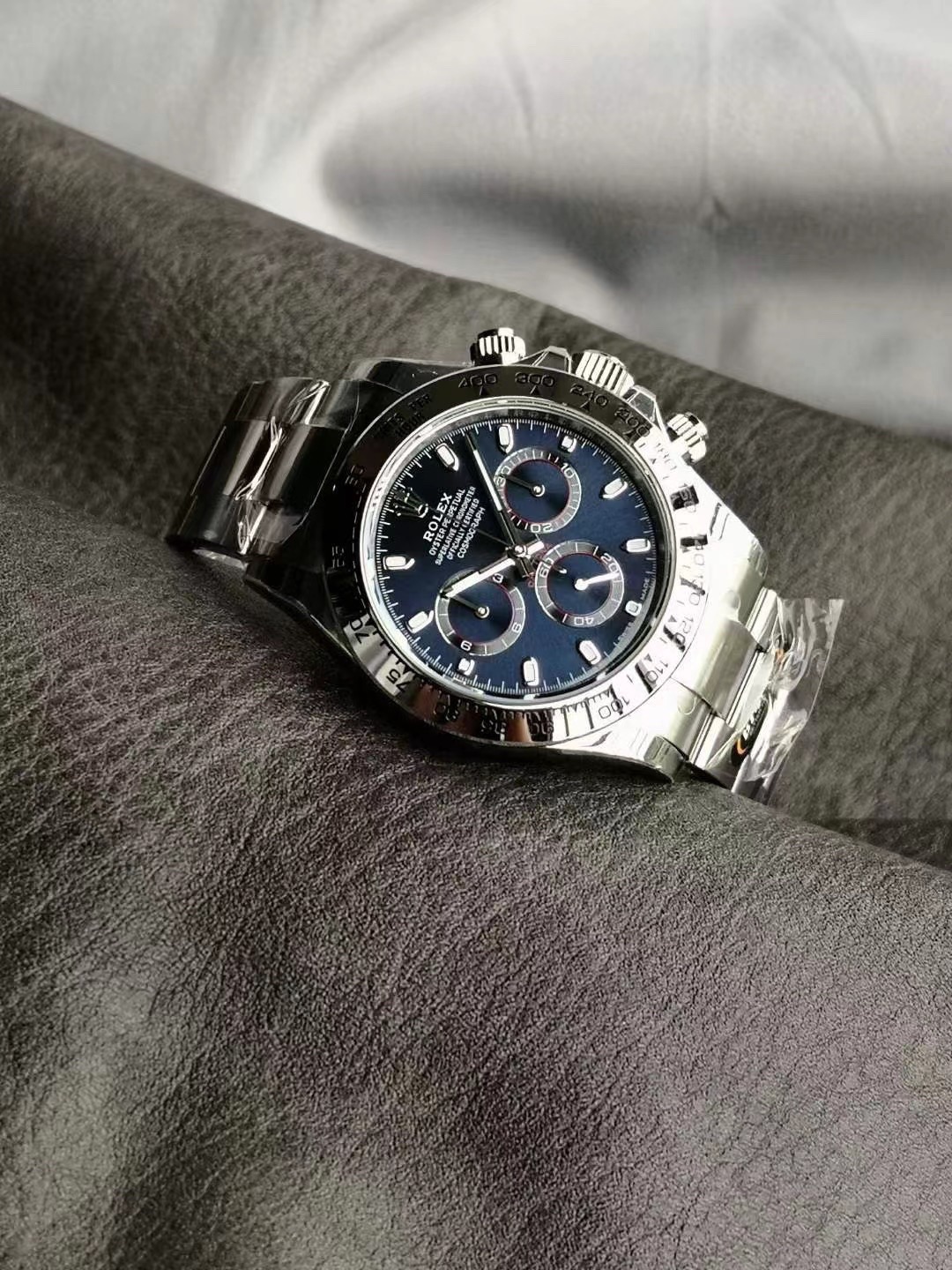 NEW 2025 ロレックス(スイスの腕時計ブランド)Rolex 42mm ディトンヌ 機械式時計 m116509-0071 - 画像 (4)