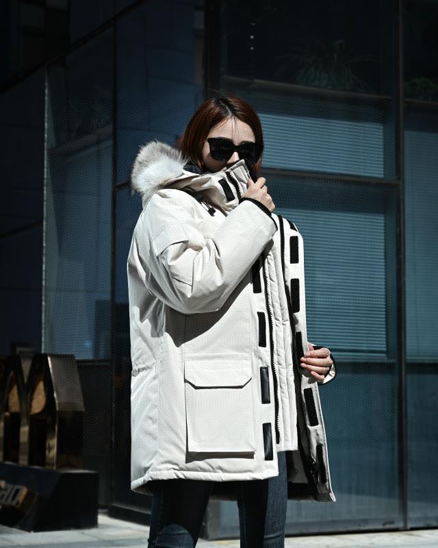 Canada Goose カナダグース 人気モデル08 ホワイトダックダウン ダウンジャケット ユニセックス - 画像 (4)