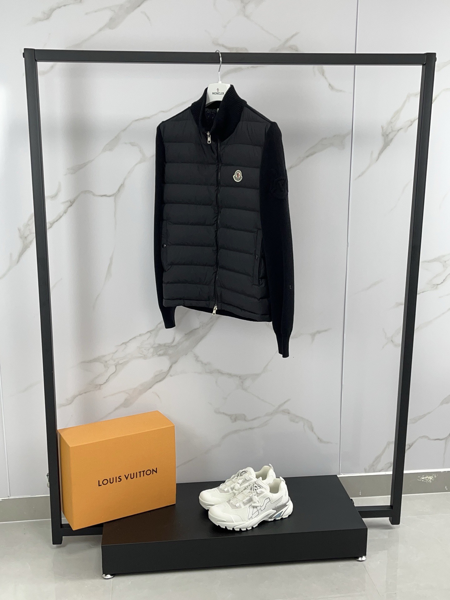 Moncler(モンクレール) 2025年最新作 ファッションデザイナーズモデル ダウン×ニットジャケット - 画像 (6)