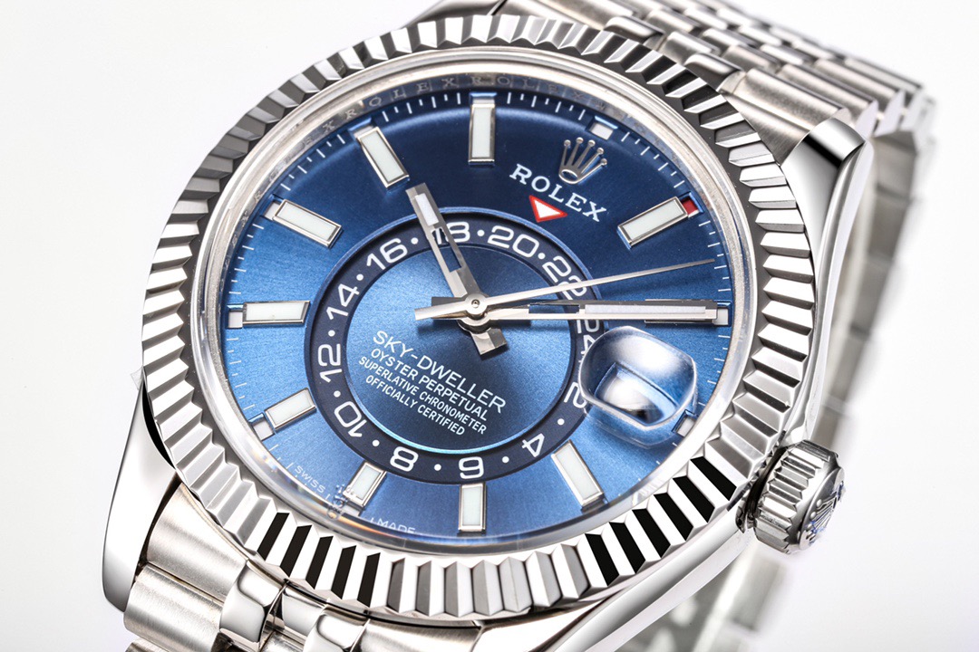 2025 ROLEX ロレックス スカイウォーカー ブルー文字盤 42mm 機械式時計 - 画像 (7)