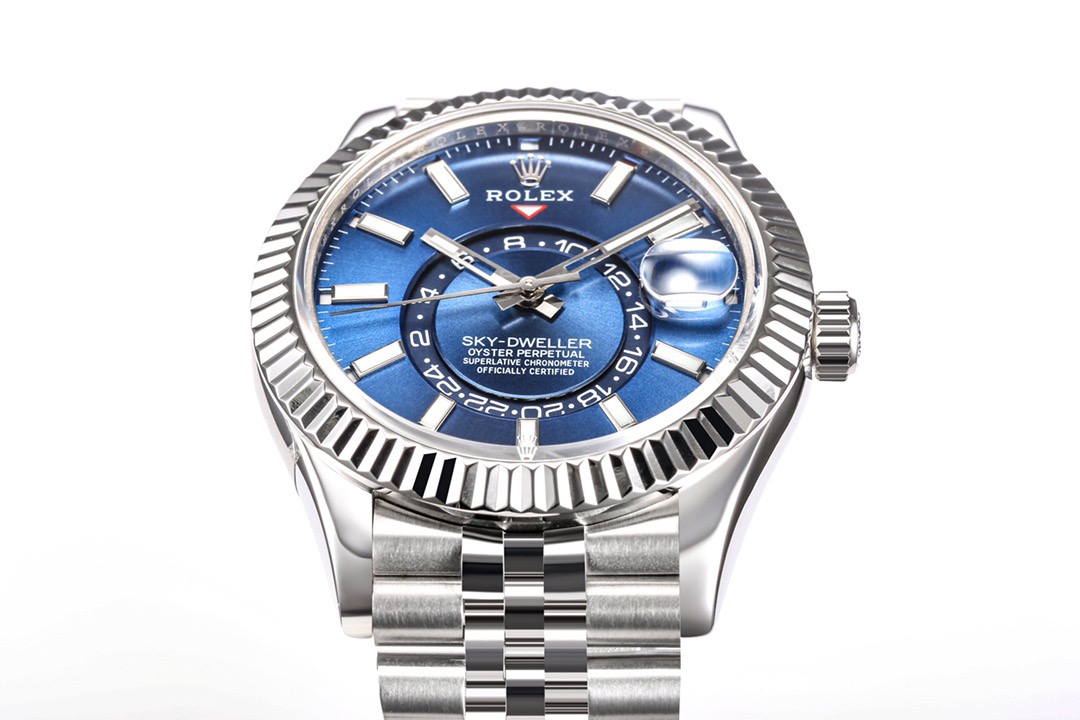 2025 ROLEX ロレックス スカイウォーカー ブルー文字盤 42mm 機械式時計 - 画像 (6)