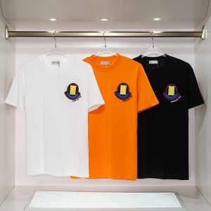 【Moncler 】(モンクレール)男女兼用、ご好評に付き再入荷!半袖Tシャツ
