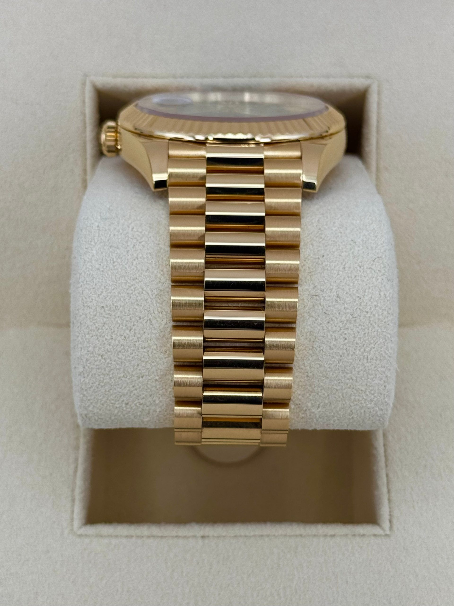 2023 ロレックス デイデイト 40mm 228238 プレジデンシャル グリーンダイヤルRolex - 画像 (4)