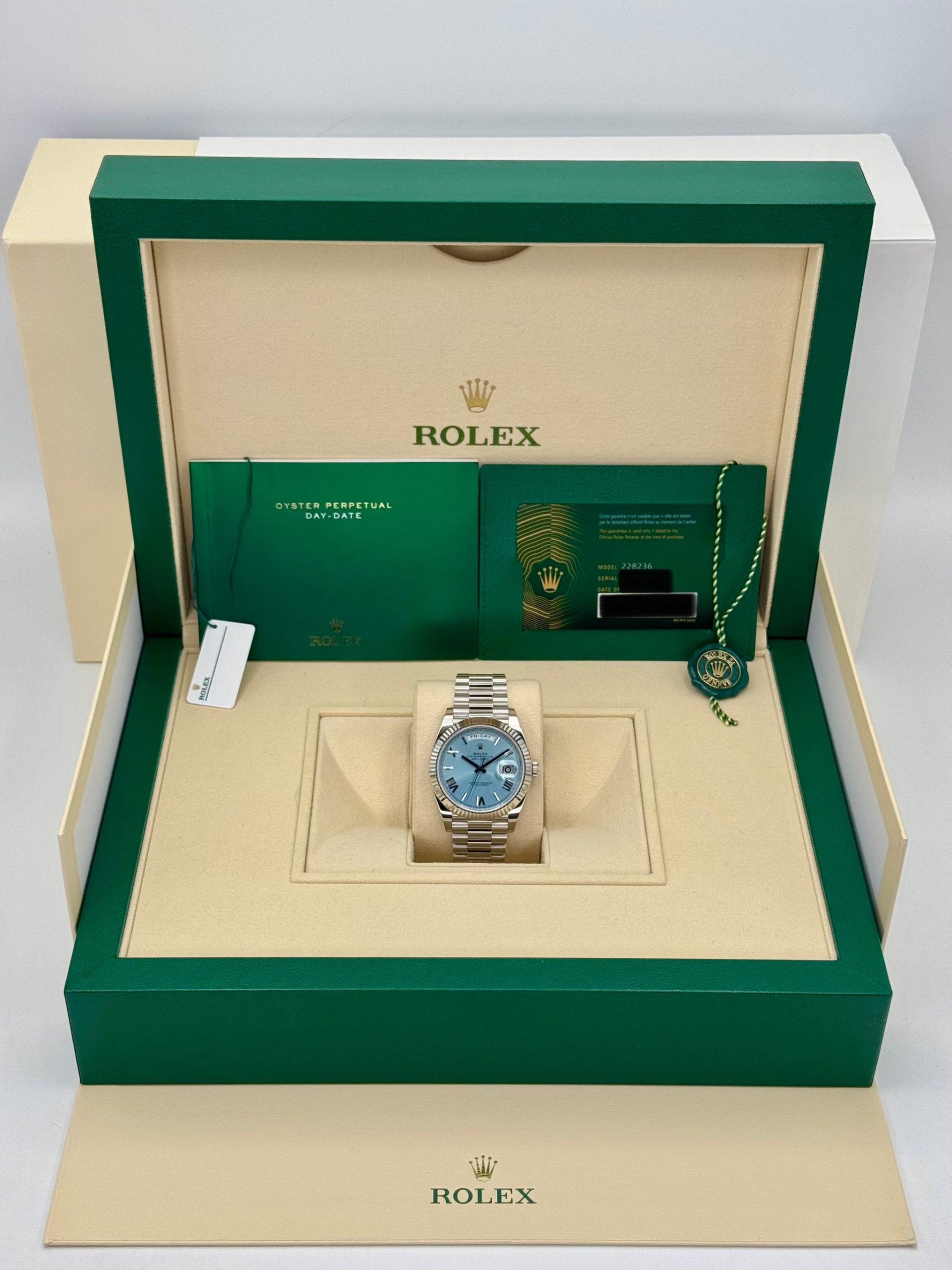 NEW 2024 ロレックス デイデイト プラチナ 40mm 228236 アイスブルーローマンダイヤルRolex - 画像 (11)