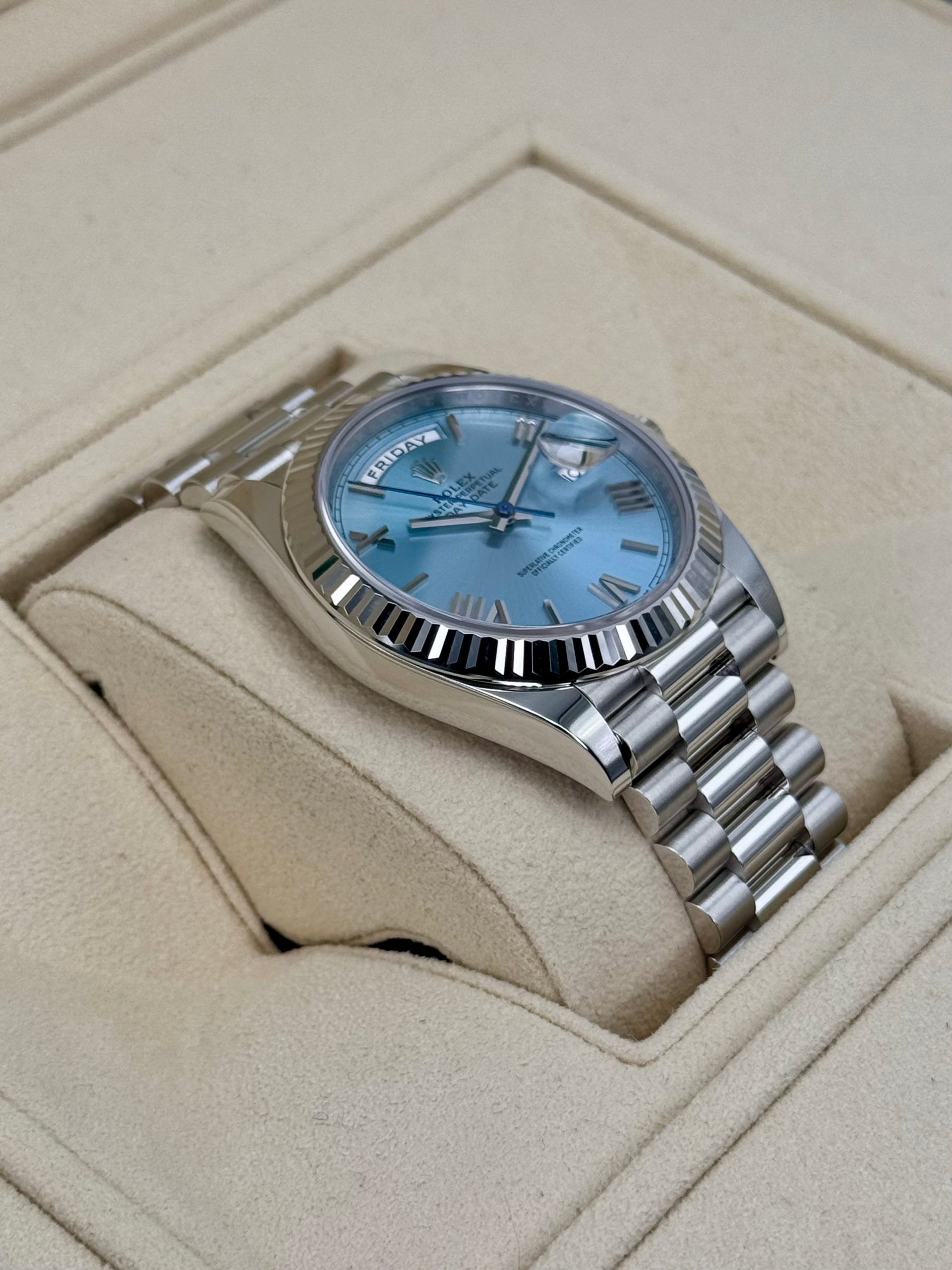 NEW 2024 ロレックス デイデイト プラチナ 40mm 228236 アイスブルーローマンダイヤルRolex - 画像 (7)