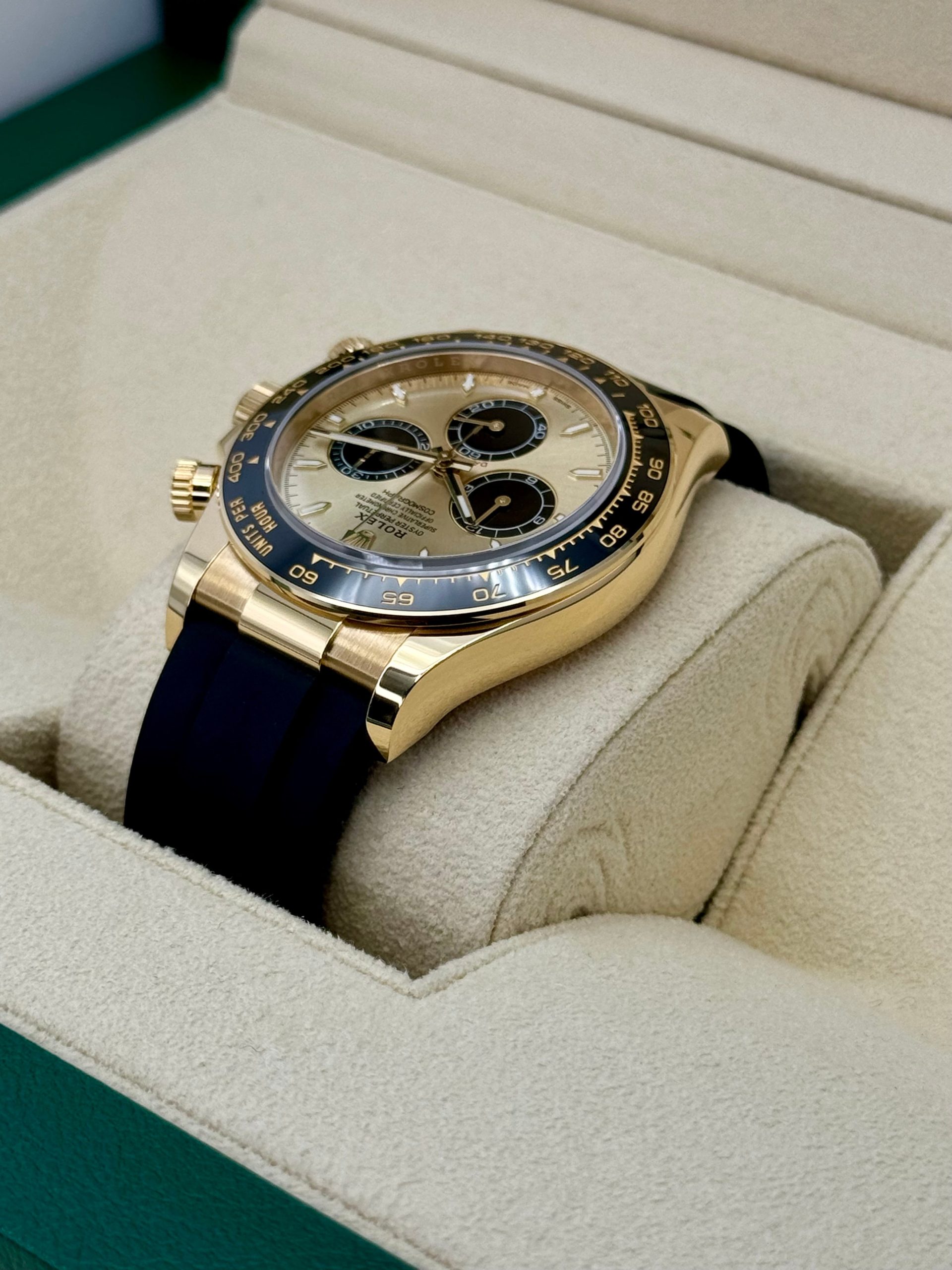 NEW 2024 ロレックス デイトナ 40mm 126518LN オイスターフレックス シャンパンダイヤルRolex - 画像 (8)