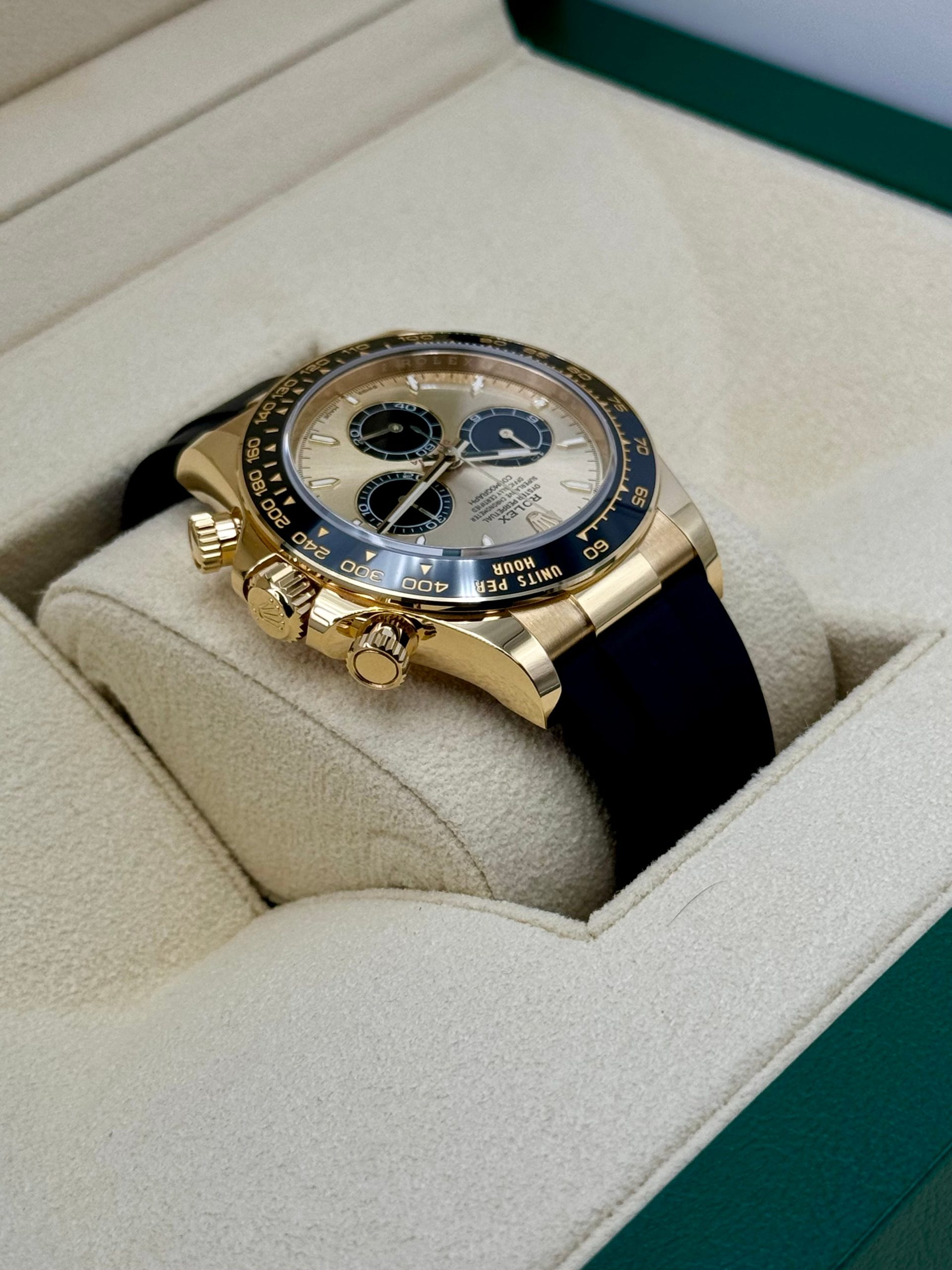 NEW 2024 ロレックス デイトナ 40mm 126518LN オイスターフレックス シャンパンダイヤルRolex - 画像 (9)