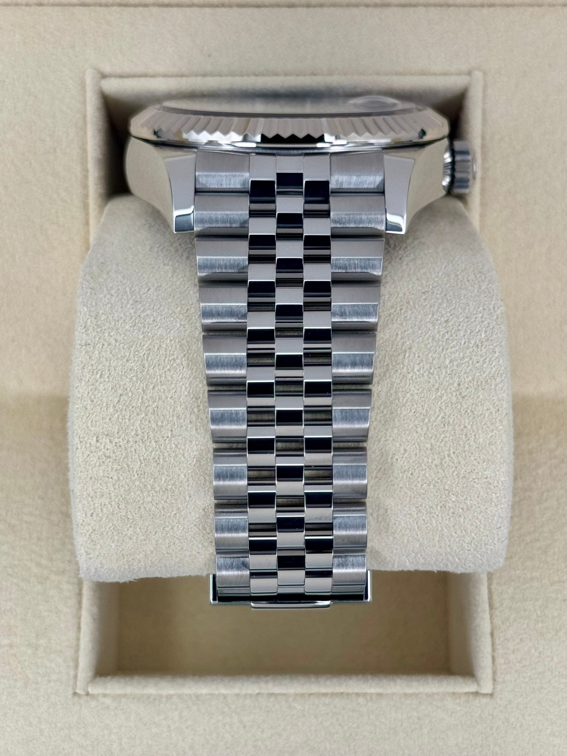 2022 スカイドゥエラー 42mm 326934 ステンレススティール ジュビリー ブルーダイヤルRolex - 画像 (4)