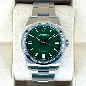 NEW 2024 ロレックス オイスターパーペチュアル 36mm 126000 グリーンダイヤルRolex