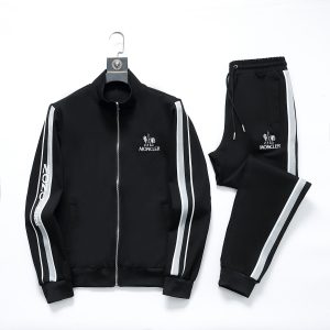 【MONCLER】モンクレール、【即日出荷】ご好評に付き再入荷！